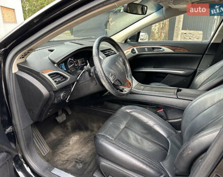 Черный Линкольн МКЗ, объемом двигателя 0 л и пробегом 180 тыс. км за 9400 $, фото 10 на Automoto.ua