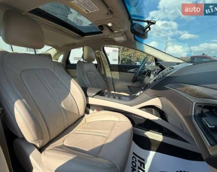 Чорний Лінкольн MKZ, об'ємом двигуна 2 л та пробігом 125 тис. км за 10200 $, фото 15 на Automoto.ua