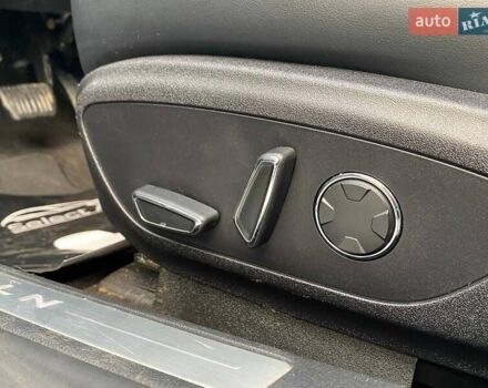 Чорний Лінкольн MKZ, об'ємом двигуна 2 л та пробігом 127 тис. км за 14000 $, фото 13 на Automoto.ua