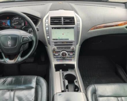 Чорний Лінкольн MKZ, об'ємом двигуна 2 л та пробігом 56 тис. км за 11000 $, фото 7 на Automoto.ua