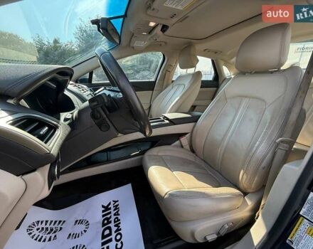 Чорний Лінкольн MKZ, об'ємом двигуна 2 л та пробігом 125 тис. км за 10200 $, фото 9 на Automoto.ua