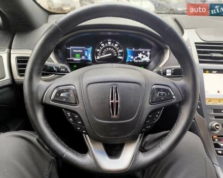 Чорний Лінкольн MKZ, об'ємом двигуна 0 л та пробігом 140 тис. км за 17500 $, фото 27 на Automoto.ua