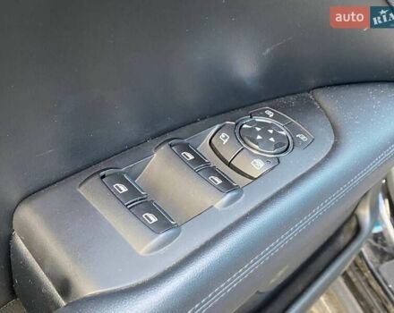 Чорний Лінкольн MKZ, об'ємом двигуна 2 л та пробігом 127 тис. км за 14000 $, фото 10 на Automoto.ua