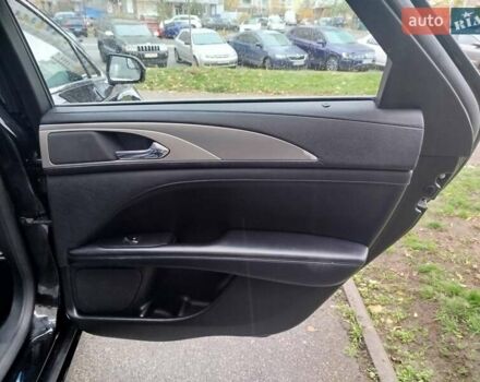 Чорний Лінкольн MKZ, об'ємом двигуна 0 л та пробігом 140 тис. км за 17500 $, фото 18 на Automoto.ua