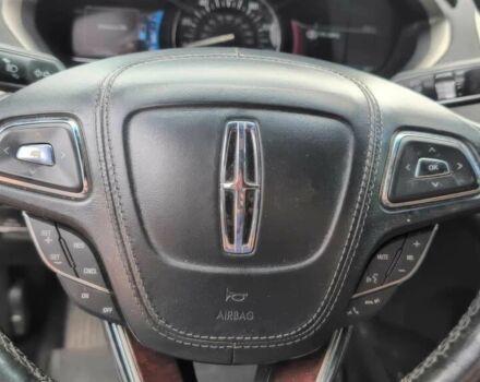 Черный Линкольн МКЗ, объемом двигателя 2 л и пробегом 53 тыс. км за 10000 $, фото 9 на Automoto.ua