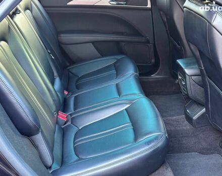 Чорний Лінкольн MKZ, об'ємом двигуна 2 л та пробігом 90 тис. км за 14990 $, фото 17 на Automoto.ua