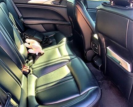 Черный Линкольн МКЗ, объемом двигателя 2 л и пробегом 92 тыс. км за 22500 $, фото 7 на Automoto.ua