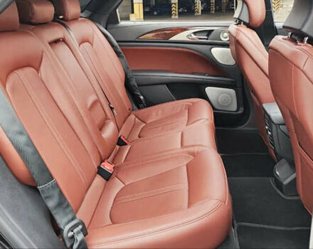 Чорний Лінкольн MKZ, об'ємом двигуна 2 л та пробігом 80 тис. км за 19500 $, фото 17 на Automoto.ua