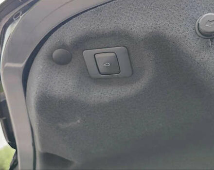 Чорний Лінкольн MKZ, об'ємом двигуна 2 л та пробігом 80 тис. км за 19500 $, фото 36 на Automoto.ua