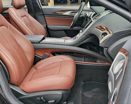 Чорний Лінкольн MKZ, об'ємом двигуна 2 л та пробігом 80 тис. км за 19500 $, фото 15 на Automoto.ua