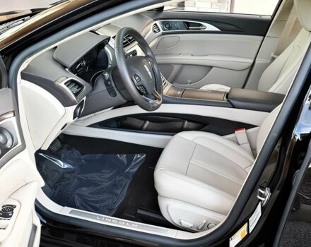 Чорний Лінкольн MKZ, об'ємом двигуна 2 л та пробігом 41 тис. км за 10100 $, фото 6 на Automoto.ua