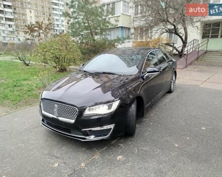 Чорний Лінкольн MKZ, об'ємом двигуна 0 л та пробігом 140 тис. км за 17500 $, фото 1 на Automoto.ua