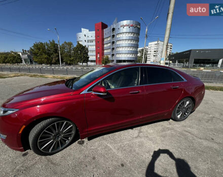 Красный Линкольн МКЗ, объемом двигателя 2 л и пробегом 147 тыс. км за 13300 $, фото 4 на Automoto.ua