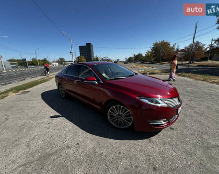 Красный Линкольн МКЗ, объемом двигателя 2 л и пробегом 147 тыс. км за 13300 $, фото 2 на Automoto.ua