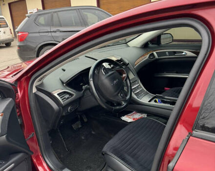 Червоний Лінкольн MKZ, об'ємом двигуна 2 л та пробігом 130 тис. км за 13000 $, фото 3 на Automoto.ua