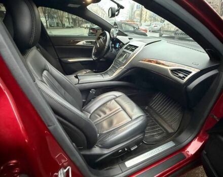 Червоний Лінкольн MKZ, об'ємом двигуна 2 л та пробігом 73 тис. км за 16000 $, фото 5 на Automoto.ua