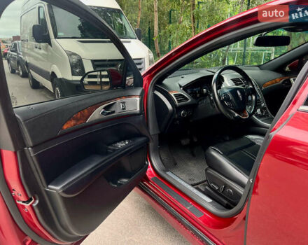 Червоний Лінкольн MKZ, об'ємом двигуна 2 л та пробігом 147 тис. км за 14200 $, фото 7 на Automoto.ua