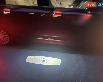 Красный Линкольн МКЗ, объемом двигателя 2 л и пробегом 130 тыс. км за 18499 $, фото 16 на Automoto.ua