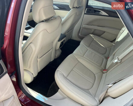 Красный Линкольн МКЗ, объемом двигателя 2 л и пробегом 130 тыс. км за 18499 $, фото 14 на Automoto.ua