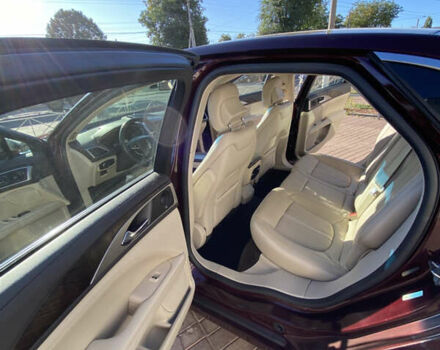 Красный Линкольн МКЗ, объемом двигателя 3.5 л и пробегом 141 тыс. км за 17300 $, фото 9 на Automoto.ua