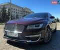 Красный Линкольн МКЗ, объемом двигателя 2 л и пробегом 105 тыс. км за 16000 $, фото 1 на Automoto.ua