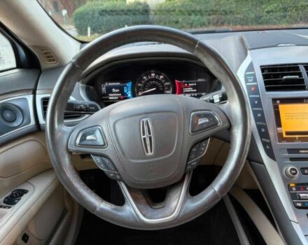 Красный Линкольн МКЗ, объемом двигателя 2 л и пробегом 34 тыс. км за 11900 $, фото 10 на Automoto.ua