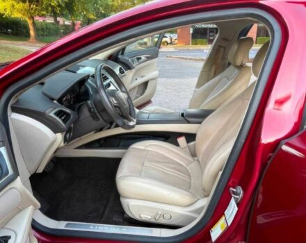 Красный Линкольн МКЗ, объемом двигателя 2 л и пробегом 34 тыс. км за 11900 $, фото 8 на Automoto.ua