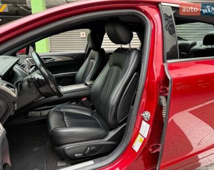 Красный Линкольн МКЗ, объемом двигателя 2 л и пробегом 36 тыс. км за 19990 $, фото 10 на Automoto.ua