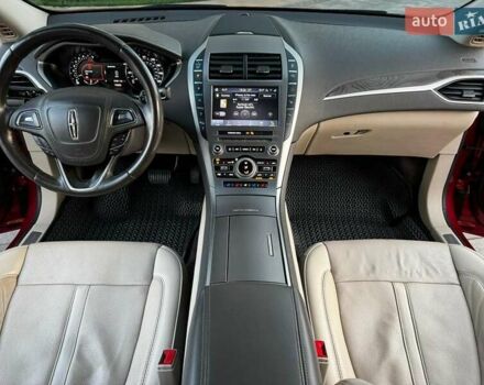 Красный Линкольн МКЗ, объемом двигателя 2 л и пробегом 62 тыс. км за 19900 $, фото 26 на Automoto.ua