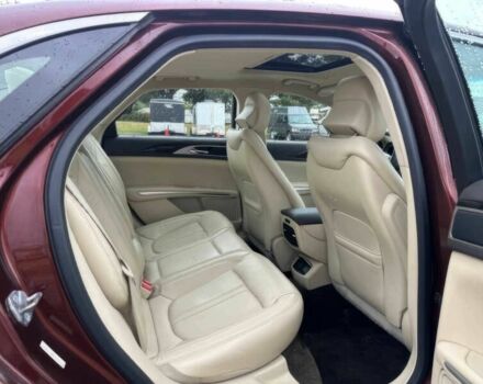 Красный Линкольн МКЗ, объемом двигателя 2 л и пробегом 73 тыс. км за 10800 $, фото 10 на Automoto.ua