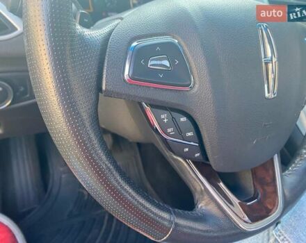 Линкольн МКЗ, объемом двигателя 2 л и пробегом 127 тыс. км за 11999 $, фото 18 на Automoto.ua