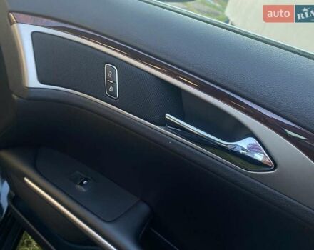 Линкольн МКЗ, объемом двигателя 2 л и пробегом 127 тыс. км за 11999 $, фото 30 на Automoto.ua