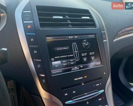 Линкольн МКЗ, объемом двигателя 2 л и пробегом 127 тыс. км за 11999 $, фото 14 на Automoto.ua