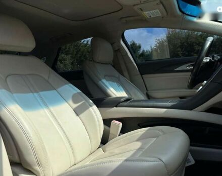 Линкольн МКЗ, объемом двигателя 2 л и пробегом 156 тыс. км за 15600 $, фото 8 на Automoto.ua