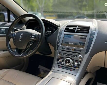 Линкольн МКЗ, объемом двигателя 2 л и пробегом 156 тыс. км за 15600 $, фото 13 на Automoto.ua