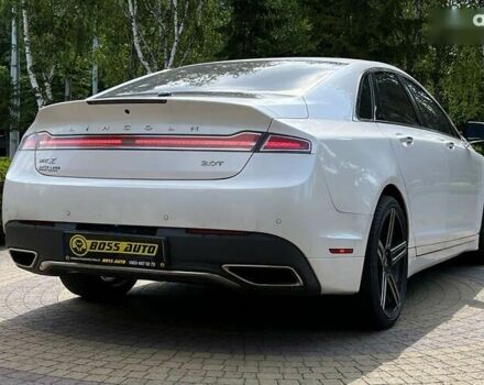 Линкольн МКЗ, объемом двигателя 2 л и пробегом 156 тыс. км за 15600 $, фото 6 на Automoto.ua