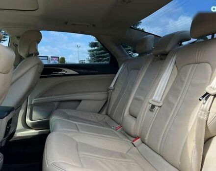 Линкольн МКЗ, объемом двигателя 2 л и пробегом 156 тыс. км за 15600 $, фото 10 на Automoto.ua