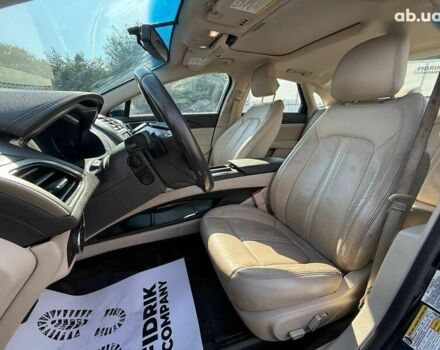 Линкольн МКЗ, объемом двигателя 2 л и пробегом 125 тыс. км за 10300 $, фото 9 на Automoto.ua