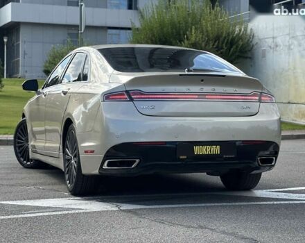 Лінкольн MKZ, об'ємом двигуна 2 л та пробігом 146 тис. км за 14300 $, фото 15 на Automoto.ua