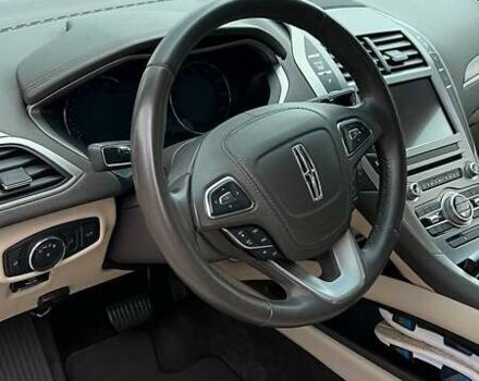 Лінкольн MKZ, об'ємом двигуна 2 л та пробігом 110 тис. км за 16700 $, фото 13 на Automoto.ua