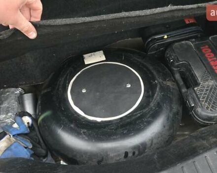 Лінкольн MKZ 2013 у Бродах на Automoto.ua Сірий Лінкольн MKZ, об'ємом двигуна 2 л та пробігом 244 тис. км за 13800 $, фото 25 на Automoto.ua