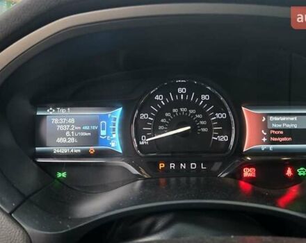 Лінкольн MKZ 2013 у Бродах на Automoto.ua Сірий Лінкольн MKZ, об'ємом двигуна 2 л та пробігом 244 тис. км за 13800 $, фото 5 на Automoto.ua