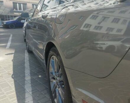 Серый Линкольн МКЗ, объемом двигателя 2 л и пробегом 180 тыс. км за 13000 $, фото 6 на Automoto.ua