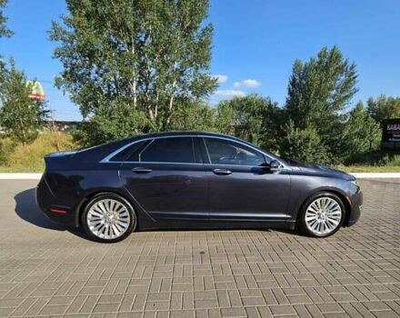 Серый Линкольн МКЗ, объемом двигателя 3.7 л и пробегом 280 тыс. км за 10500 $, фото 5 на Automoto.ua