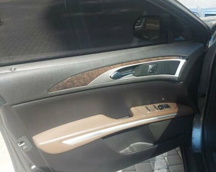 Серый Линкольн МКЗ, объемом двигателя 2 л и пробегом 180 тыс. км за 13000 $, фото 17 на Automoto.ua