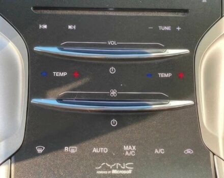 Сірий Лінкольн MKZ, об'ємом двигуна 2 л та пробігом 86 тис. км за 6000 $, фото 8 на Automoto.ua