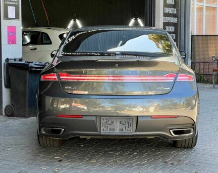 Сірий Лінкольн MKZ, об'ємом двигуна 2 л та пробігом 150 тис. км за 9900 $, фото 7 на Automoto.ua