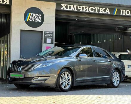 Сірий Лінкольн MKZ, об'ємом двигуна 2 л та пробігом 150 тис. км за 9900 $, фото 1 на Automoto.ua