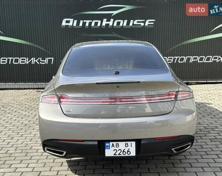 Серый Линкольн МКЗ, объемом двигателя 2 л и пробегом 182 тыс. км за 11900 $, фото 12 на Automoto.ua