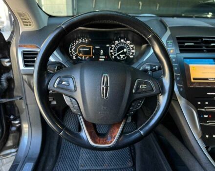 Сірий Лінкольн MKZ, об'ємом двигуна 2 л та пробігом 150 тис. км за 9900 $, фото 16 на Automoto.ua